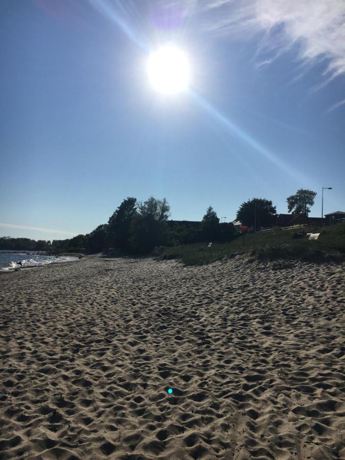 Stuga Naera Havet イースタッド エクステリア 写真